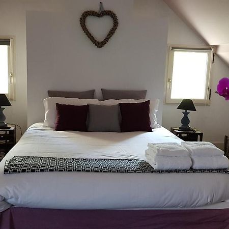 Bed and Breakfast La Demeure Du Goupil Brissac-Quince Exterior foto