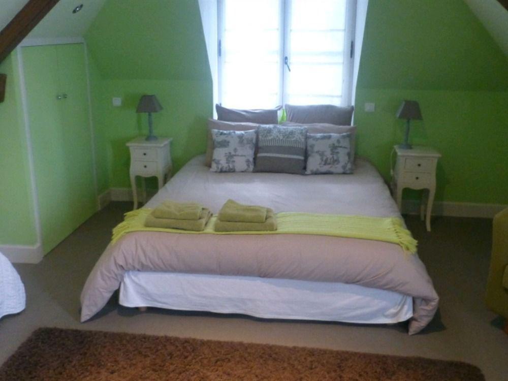Bed and Breakfast La Demeure Du Goupil Brissac-Quince Exterior foto