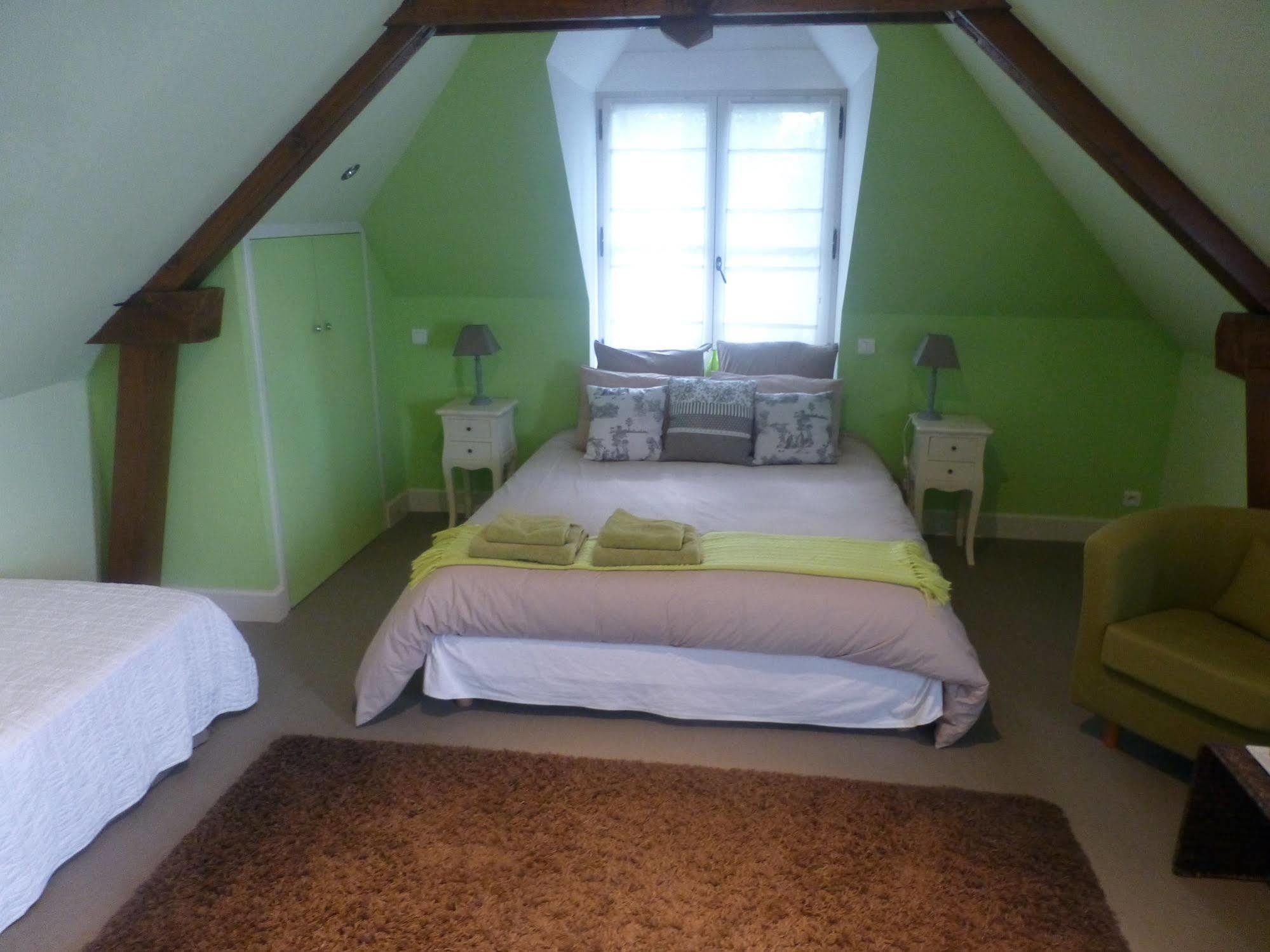 Bed and Breakfast La Demeure Du Goupil Brissac-Quince Exterior foto